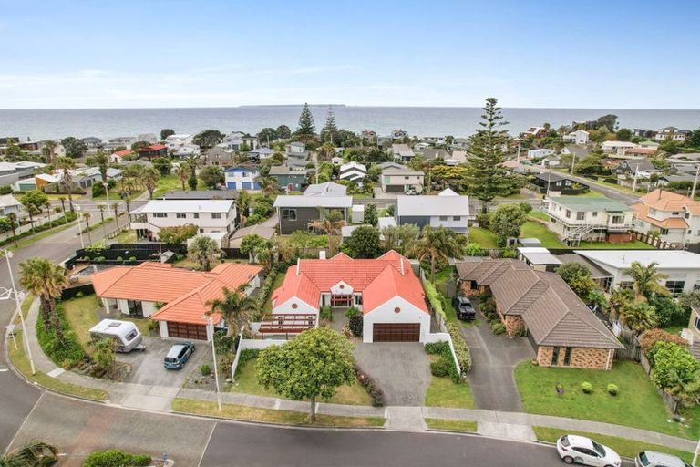 Photo of property in 5 Nautilus Drive, Papamoa Beach, Papamoa, 3118