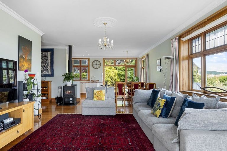 Photo of property in 126 Hackthorne Road, Cashmere, Christchurch, 8022