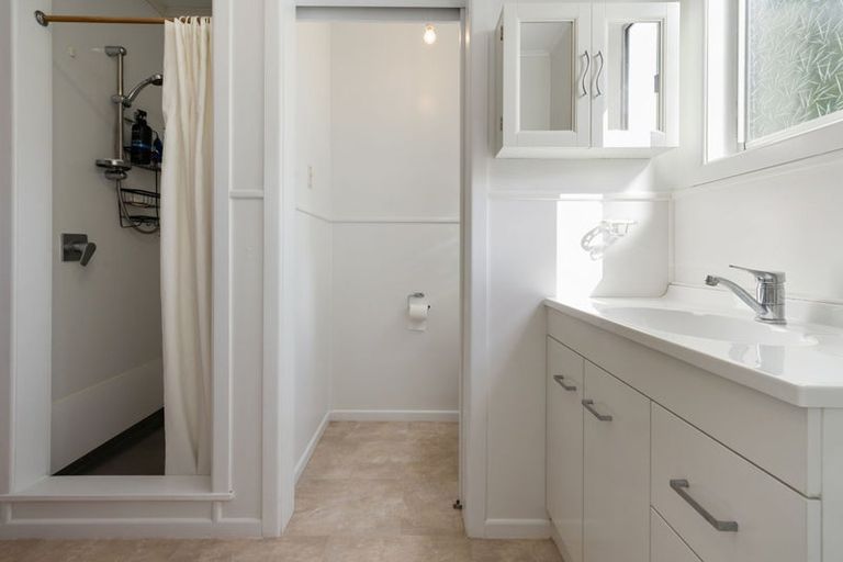 Photo of property in 22 Amanda Avenue, Dinsdale, Hamilton, 3204