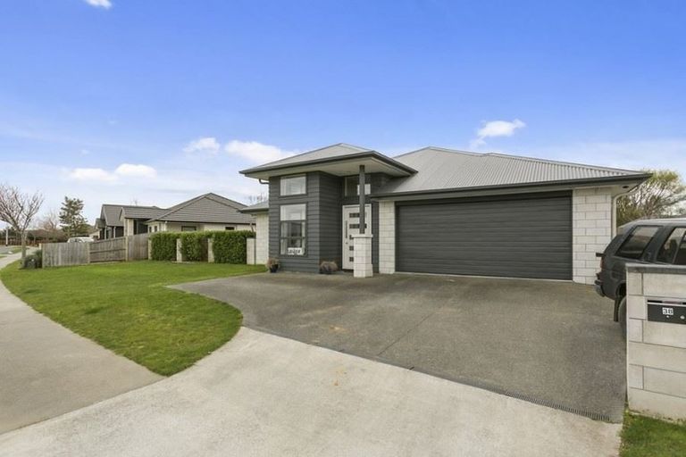 Photo of property in 38 Tulip Drive, Cambridge, 3434
