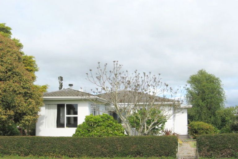 Photo of property in 9 Resolution Street, Tolaga Bay, 4077