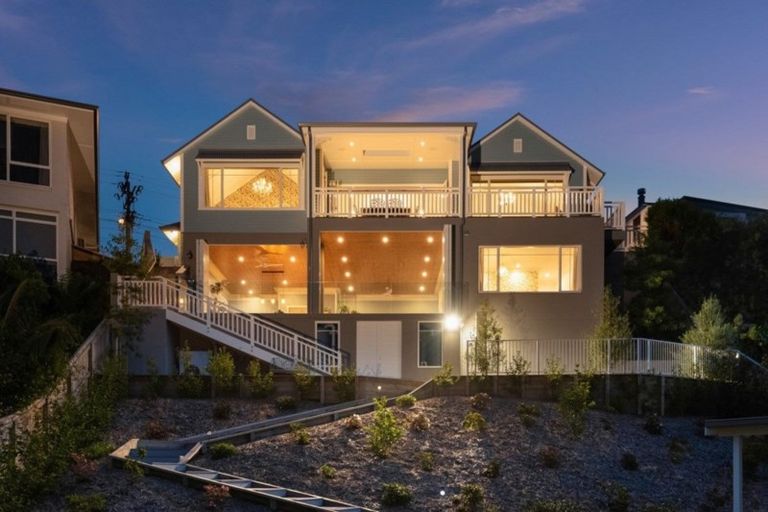 Photo of property in 141 Ngatai Road, Otumoetai, Tauranga, 3110