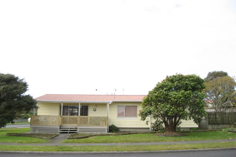 Photo of property in 2 Protea Place, Bell Block, New Plymouth, 4312