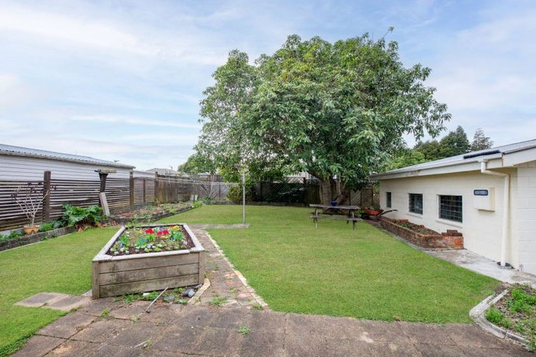 Photo of property in 98 Studholme Street, Morrinsville, 3300