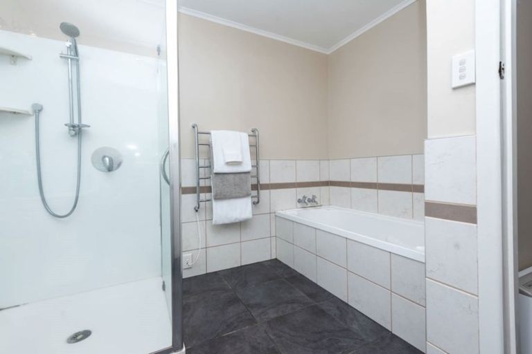 Photo of property in 9 Angelo Avenue, Howick, Auckland, 2014