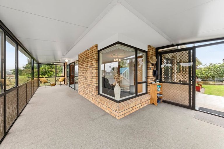 Photo of property in 5 Whakapaki Street, Urenui, 4375