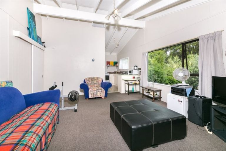 Photo of property in 134 Triangle Road, Massey, Auckland, 0614