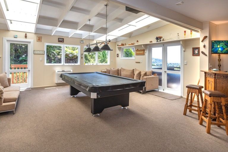 Photo of property in 2 Hinemoa Terrace, Tairua, 3508