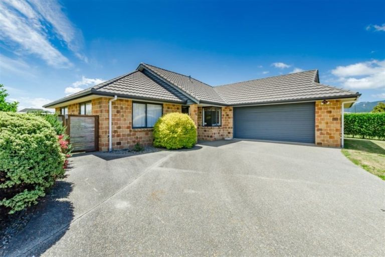 Photo of property in 19 Manhattan Court, Paraparaumu Beach, Paraparaumu, 5032
