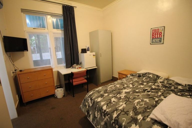 Photo of property in Carillion/the Knoll, 33 Thompson Street, Mount Cook, Wellington, 6011
