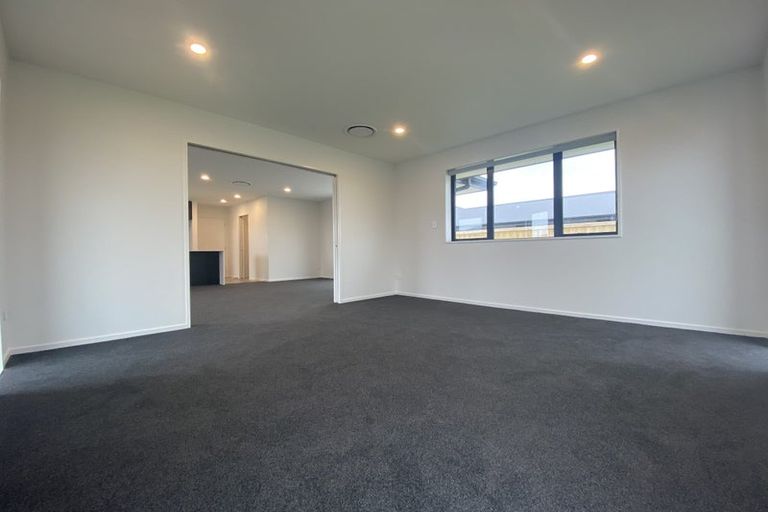 Photo of property in 17 Witte Street, Woodend, 7610