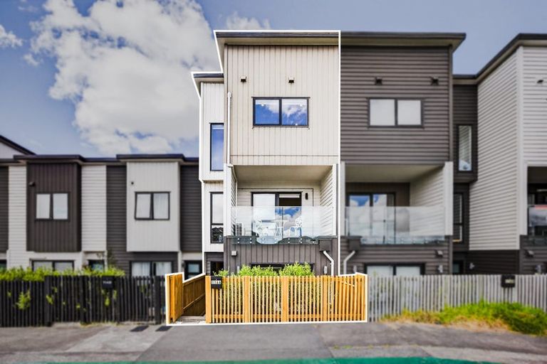 Photo of property in 116a Totara Road, Whenuapai, Auckland, 0618