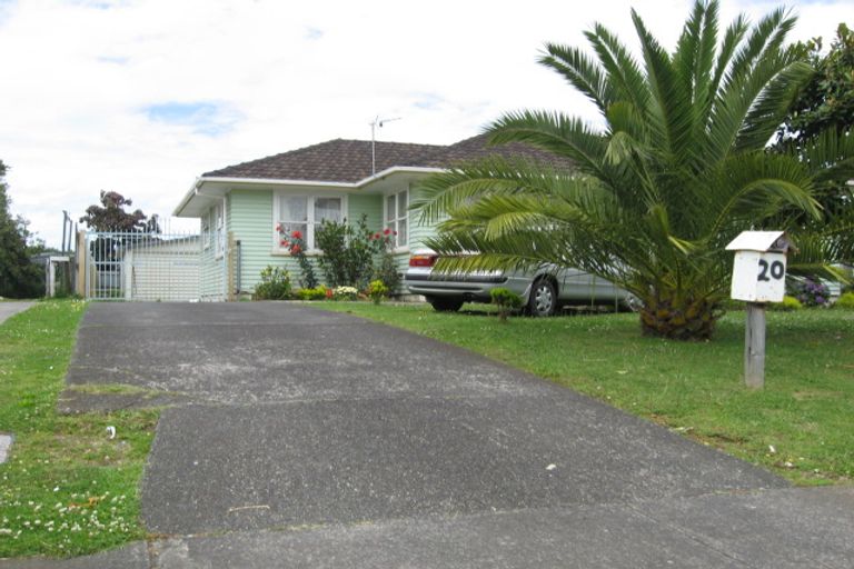 Photo of property in 20 Heyford Close, Mangere, Auckland, 2022