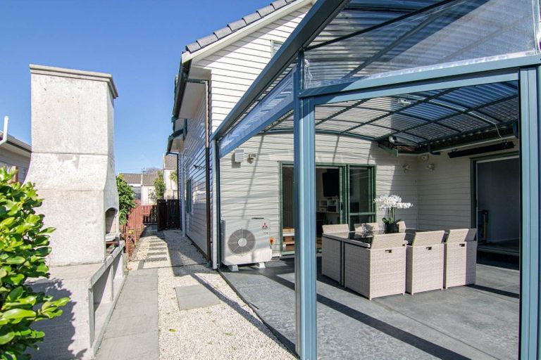 Photo of property in 7 Paloma Court, Hillpark, Auckland, 2102