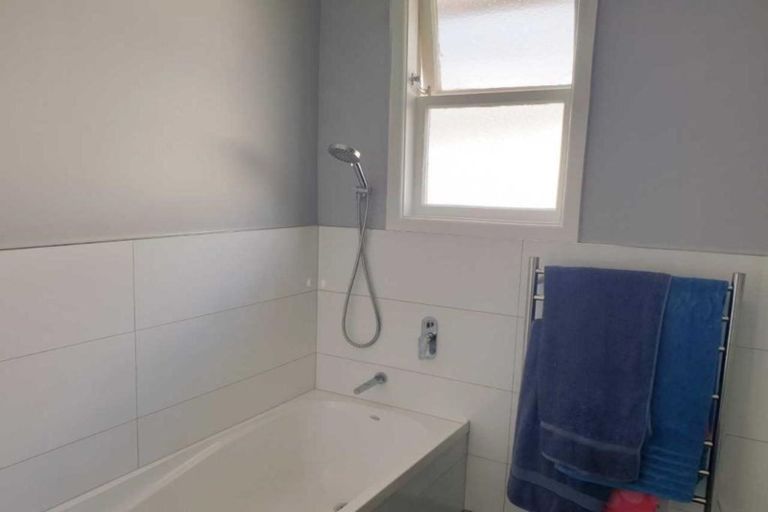 Photo of property in 10 Upham Street, Havelock North, 4130