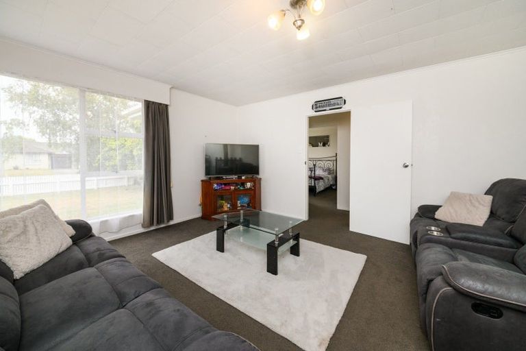 Photo of property in 109 Benmore Avenue, Cloverlea, Palmerston North, 4412