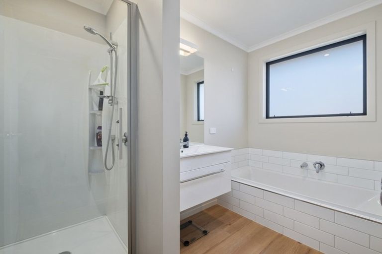 Photo of property in 78 Stratford Drive, Mount Pisa, Cromwell, 9383