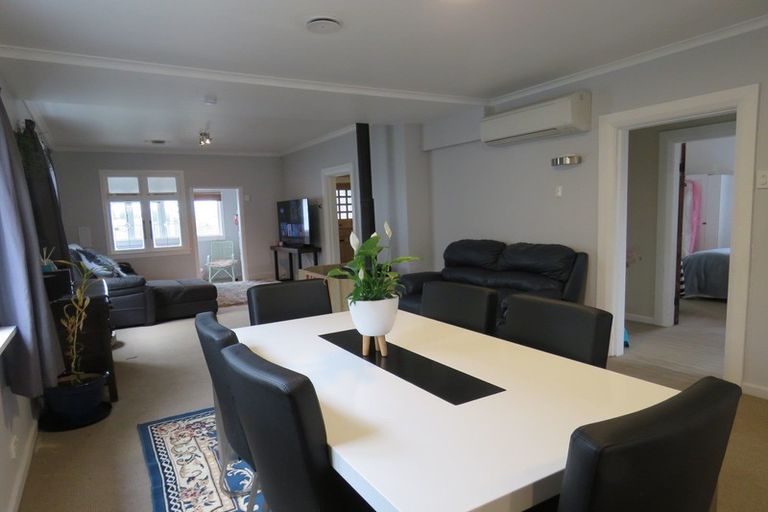 Photo of property in 32 Till Street, South Hill, Oamaru, 9400