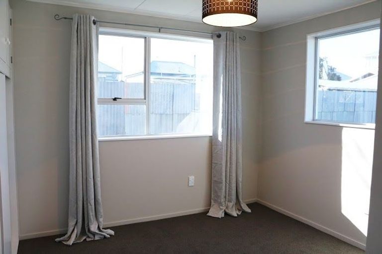 Photo of property in 1/88 Le Cren Street, Seaview, Timaru, 7910