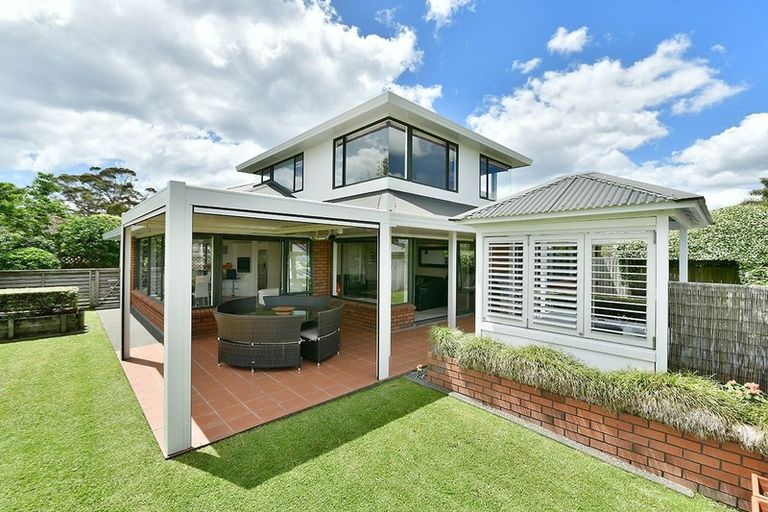 Photo of property in 69 Maygrove Drive, Orewa, 0931