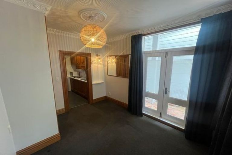 Photo of property in 233 Tinakori Road, Thorndon, Wellington, 6011