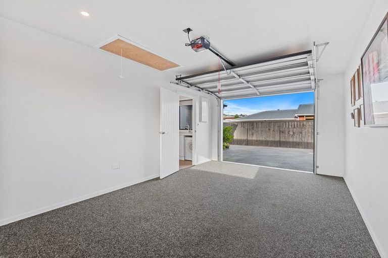 Photo of property in 17b King Street, Mosgiel, 9024