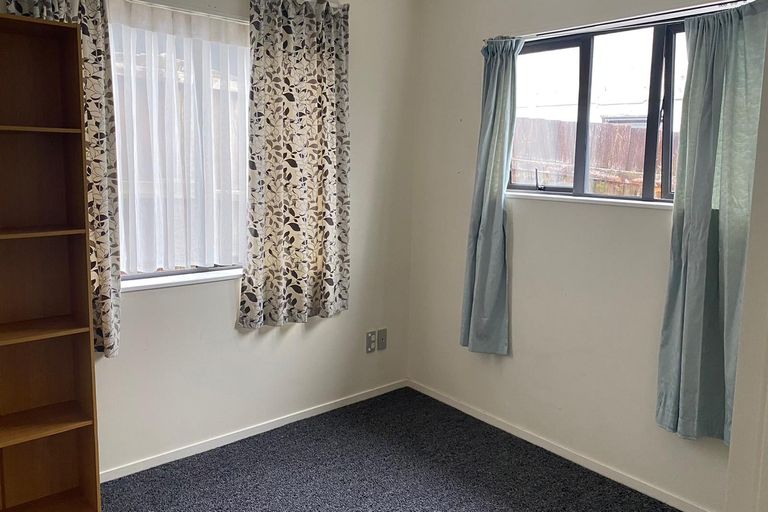 Photo of property in 109 Everglade Drive, Totara Heights, Auckland, 2105