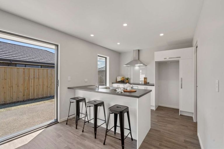 Photo of property in 5 Frogmore Way, Rolleston, 7615