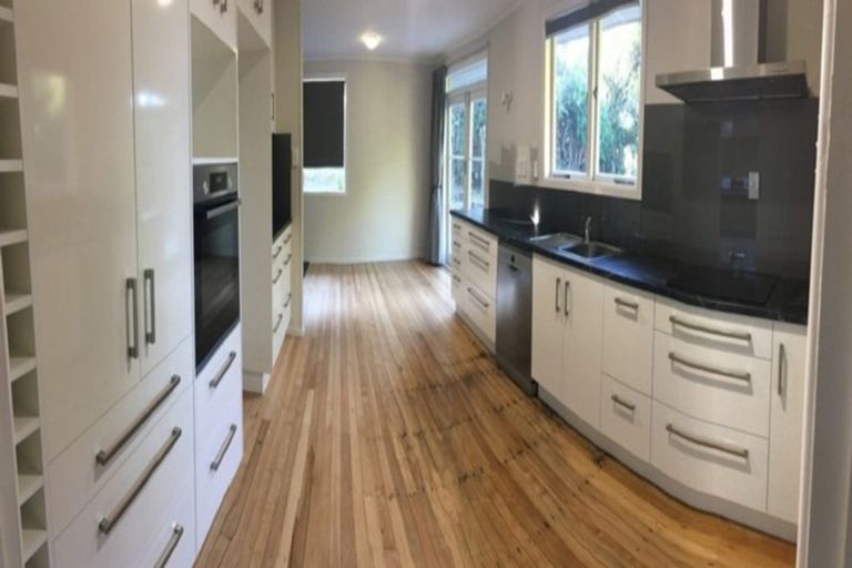 Photo of property in 8a Wharepaina Crescent, Springfield, Rotorua, 3015