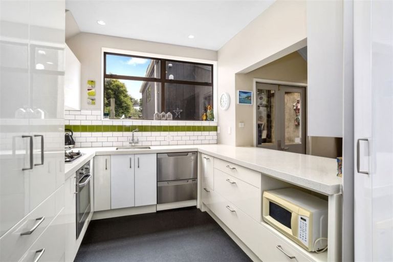 Photo of property in 28 Rossport Street, Johnsonville, Wellington, 6037