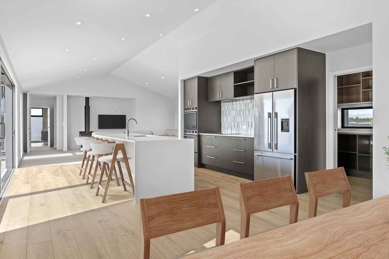 Photo of property in 38 Lakeland Avenue, Twizel, 7901