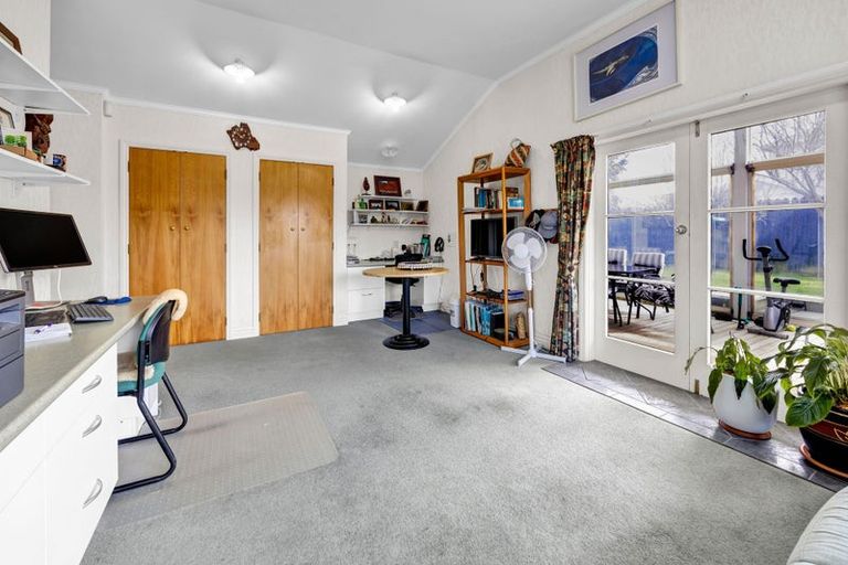 Photo of property in 19 George Street, Hawera, 4610