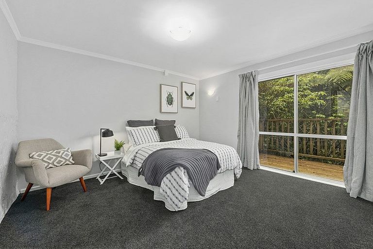 Photo of property in 52 Lord Street, Stokes Valley, Lower Hutt, 5019