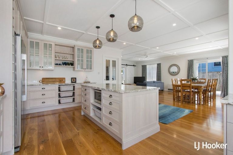 Photo of property in 30 Papaunahi Road, Bowentown, Waihi Beach, 3177