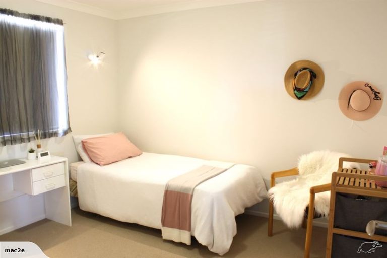 Photo of property in 31 Mortlake Heights, Pyes Pa, Tauranga, 3112