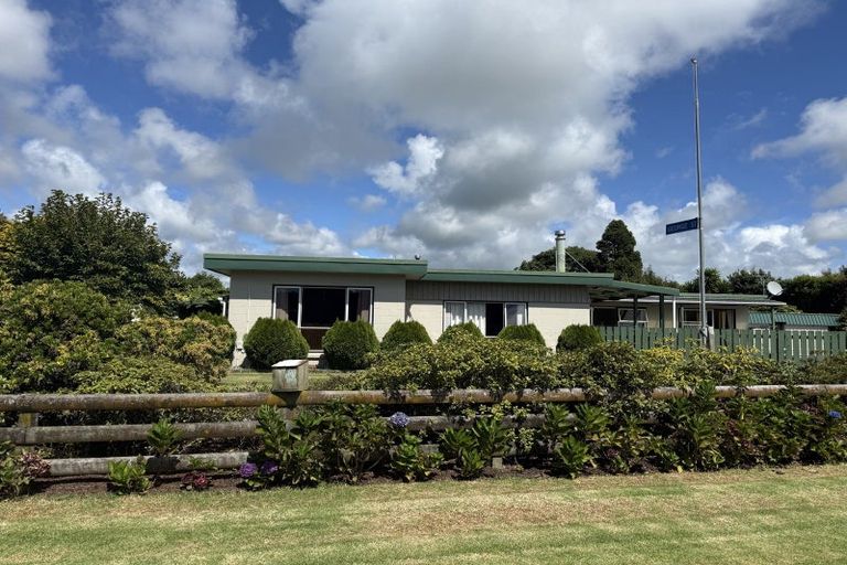 Photo of property in 7 Joll Street, Waitara, 4383