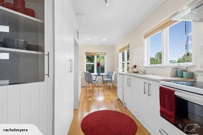 Photo of property in 103 Captain Scott Road, Glen Eden, Auckland, 0602