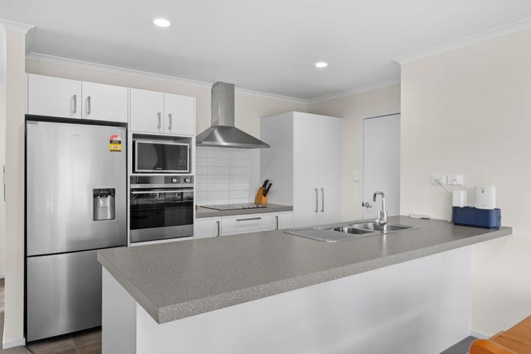 Photo of property in 6 Charlbury Drive, Rolleston, 7615