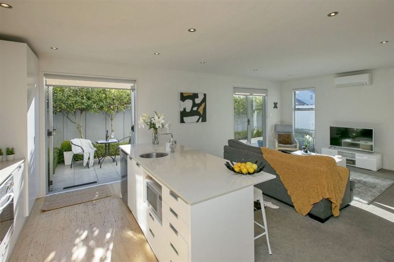 Photo of property in 105 Bishop Street, St Albans, Christchurch, 8014