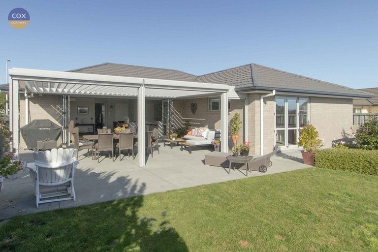 Photo of property in 11 Waitaha Place, Clive, 4102