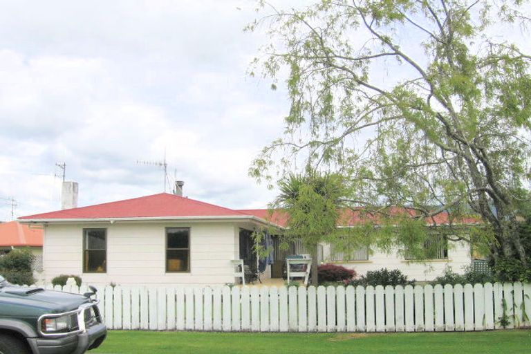 Photo of property in 4 Polley Crescent, Katikati, 3129