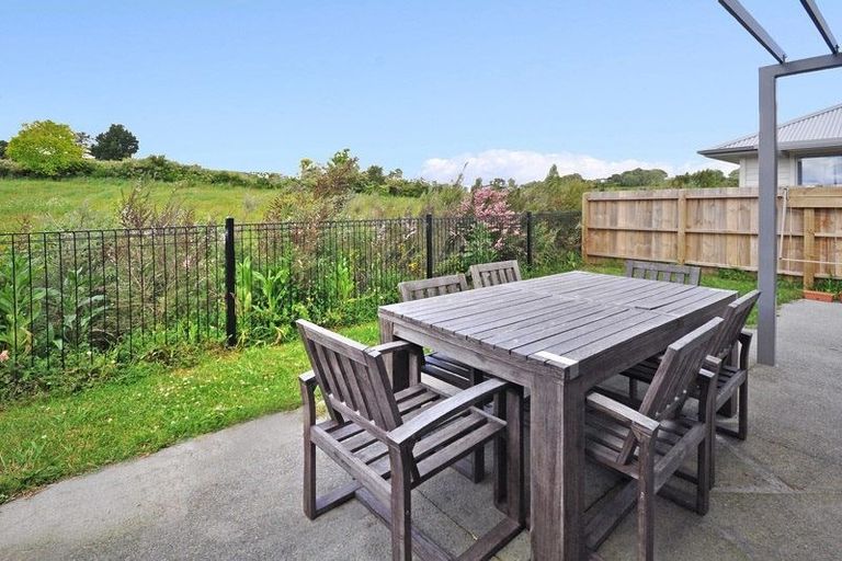 Photo of property in 15 Fairwater Road, Warkworth, 0910