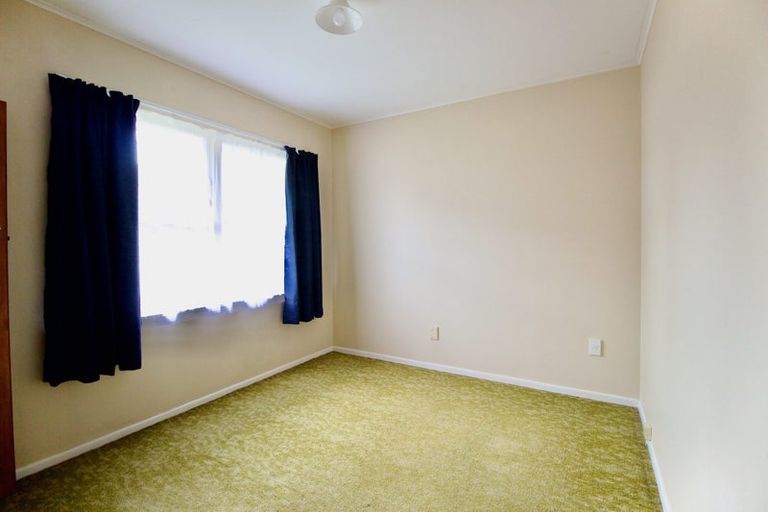 Photo of property in 14 Waterlea Avenue, Mangere Bridge, Auckland, 2022