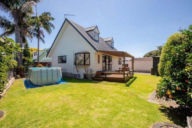 Photo of property in 115b Forrester Drive, Welcome Bay, Tauranga, 3112