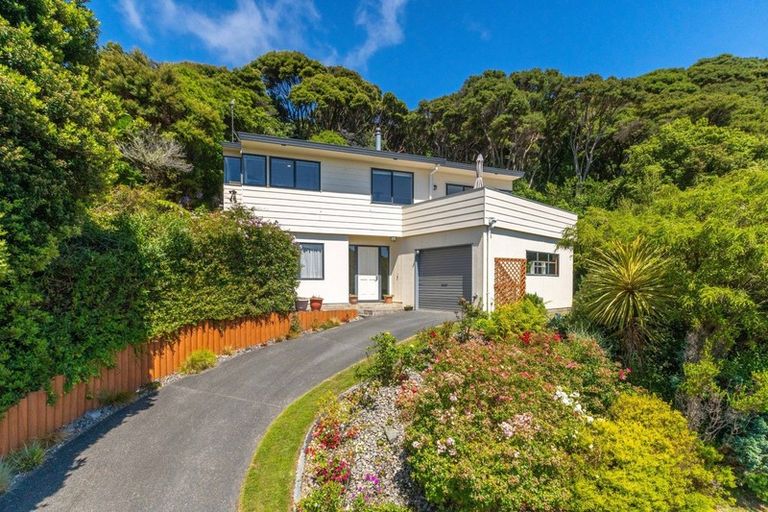 Photo of property in 3 Kedge Lane, Whitby, Porirua, 5024