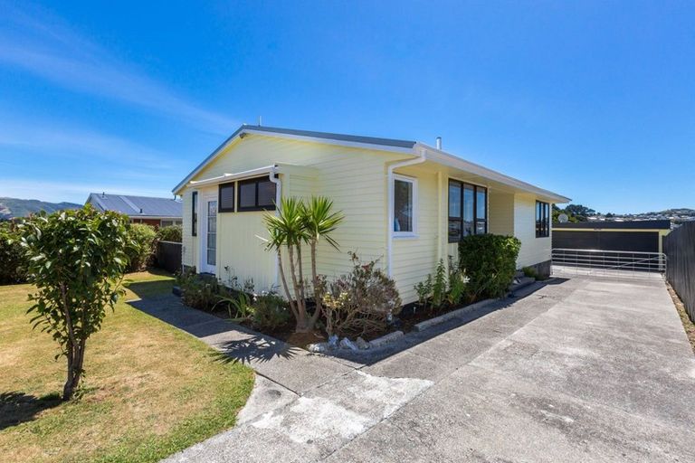 Photo of property in 26 Niagara Street, Waitangirua, Porirua, 5024