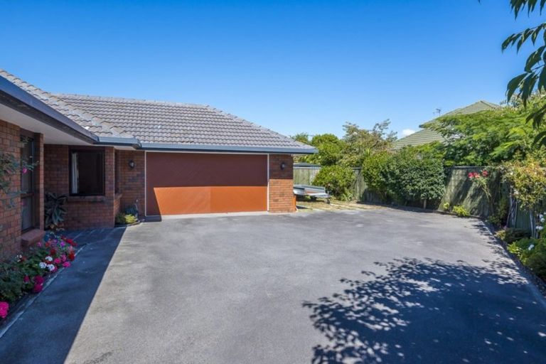 Photo of property in 42 Cedar Drive, Paraparaumu Beach, Paraparaumu, 5032