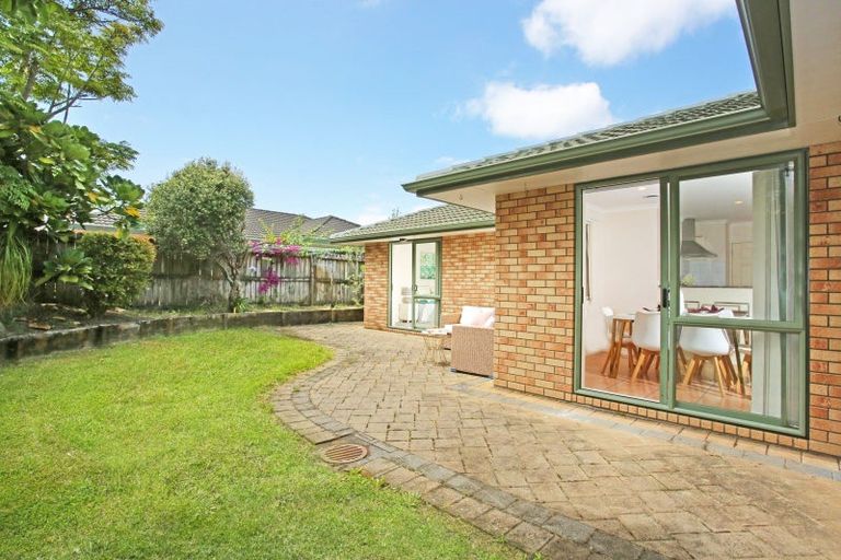 Photo of property in 8 Marlon Lane, East Tamaki, Auckland, 2016