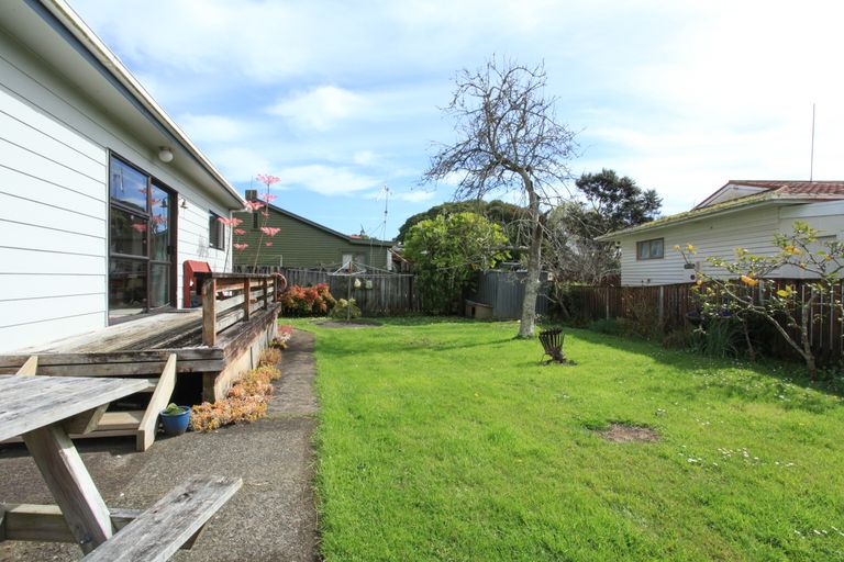 Photo of property in 1a Sunshine Rise, Raglan, 3225
