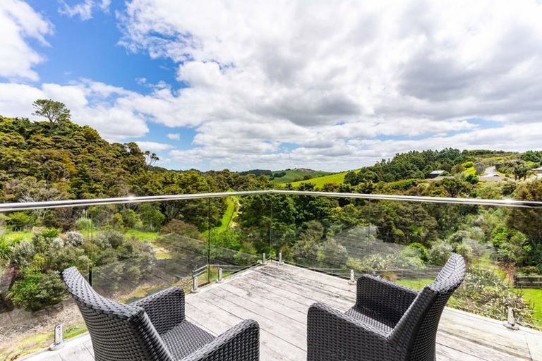Photo of property in 397 Cames Road, Kaiwaka, Wellsford, 0975